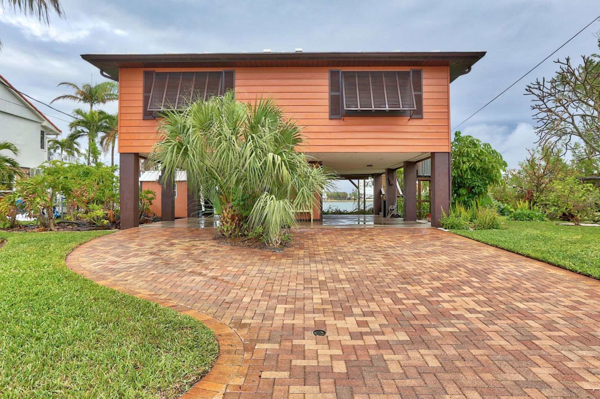 Paradise Along Boca Ciega Bay Villa St. Pete Beach Exterior photo